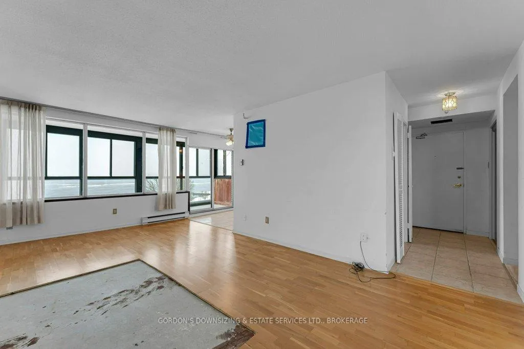 Photo 17 of Unit 1003, 2 Mowat Avenue, Kingston, Central City West — HOMEH