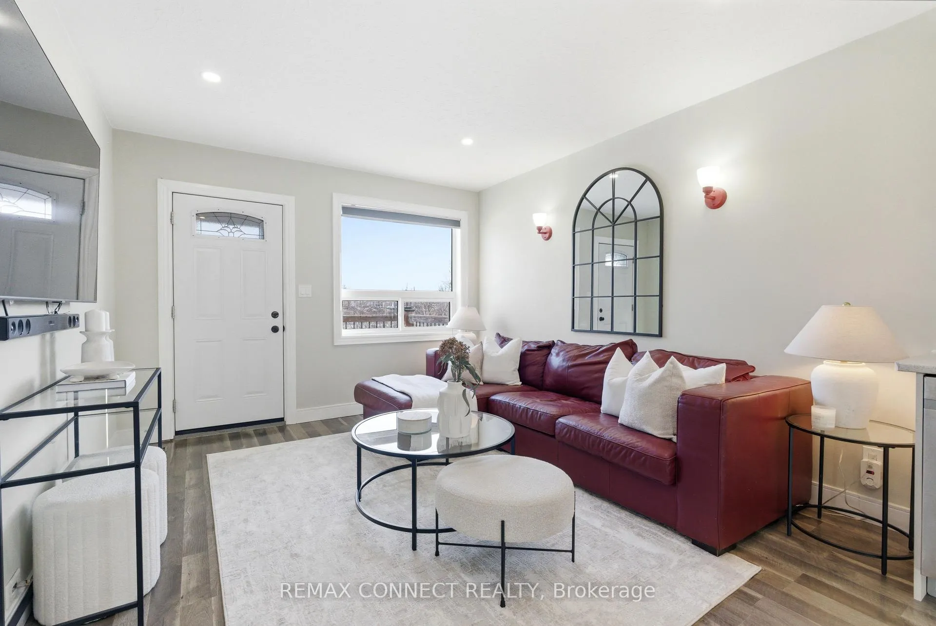 Photo 5 of 232 George Street, Oshawa, Central — HOMEH