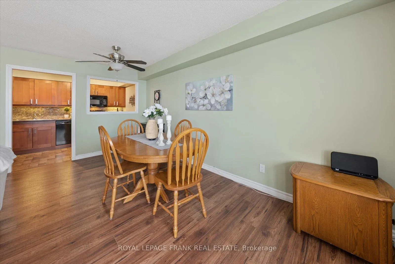 Photo 16 of Unit 915, 55 William Street E, Oshawa, O'Neill — HOMEH