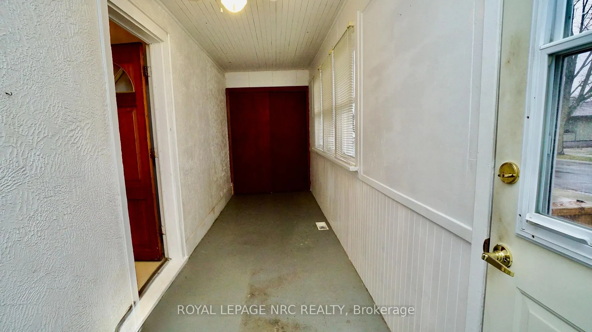 Photo 3 of 72 Garner Avenue, Welland, Welland Downtown — HOMEH