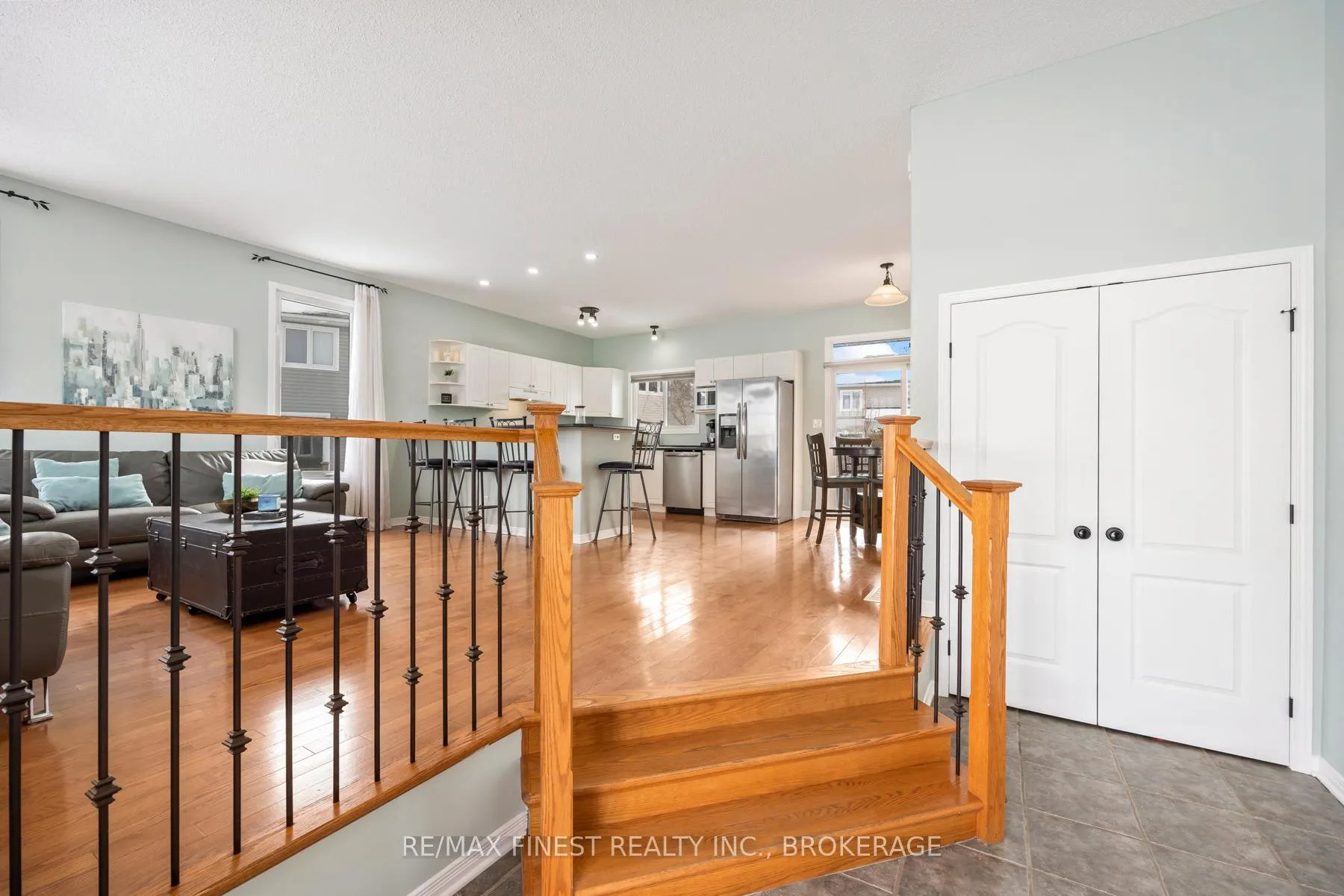 Photo 6 of 513 McCallum Street, Kingston, Kingston East (Incl Barret Crt) — HOMEH