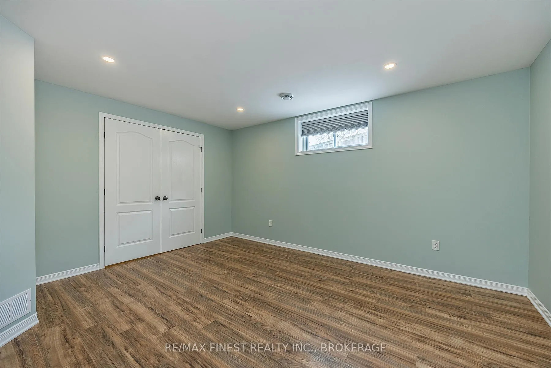 Photo 33 of 513 McCallum Street, Kingston, Kingston East (Incl Barret Crt) — HOMEH