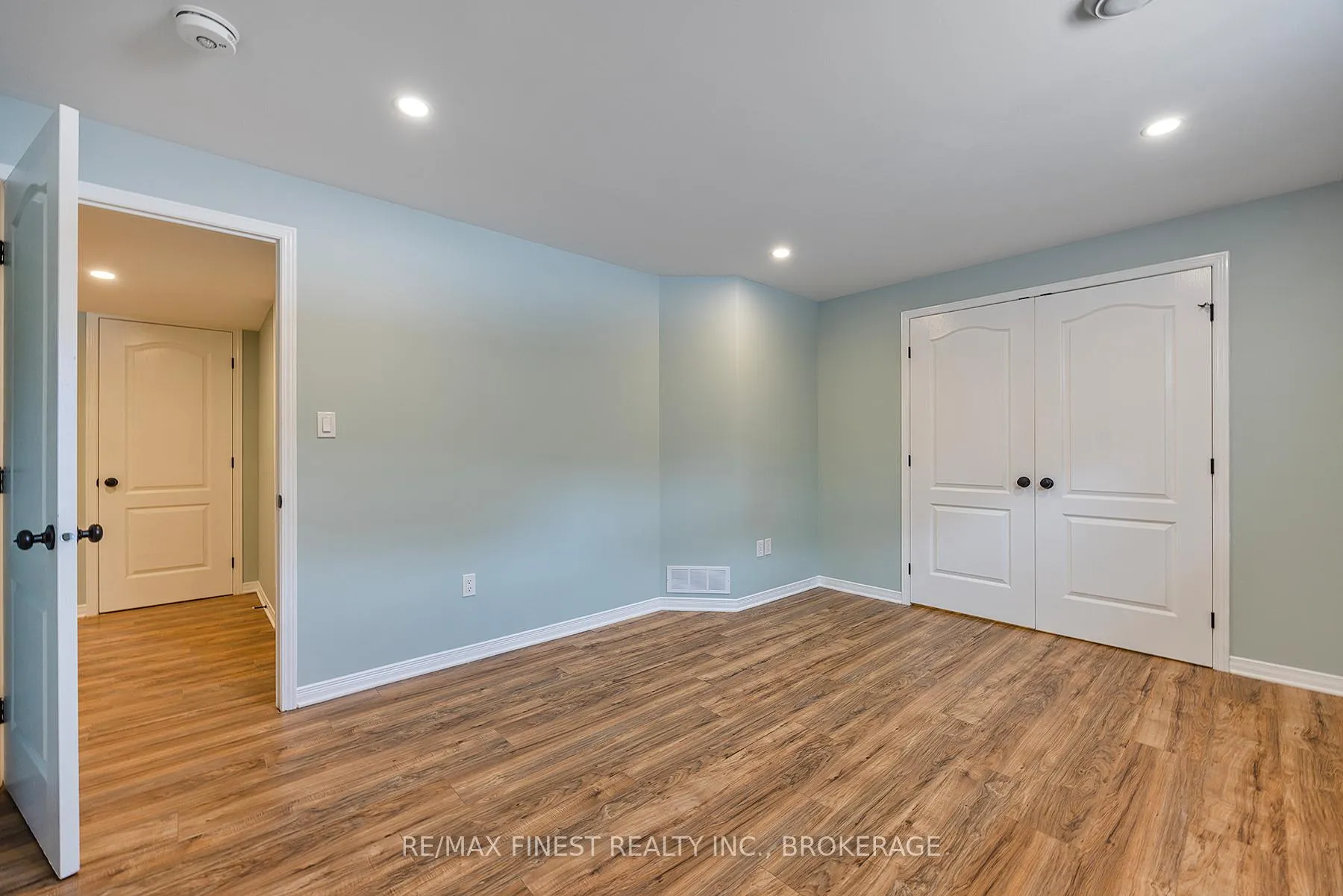 Photo 34 of 513 McCallum Street, Kingston, Kingston East (Incl Barret Crt) — HOMEH