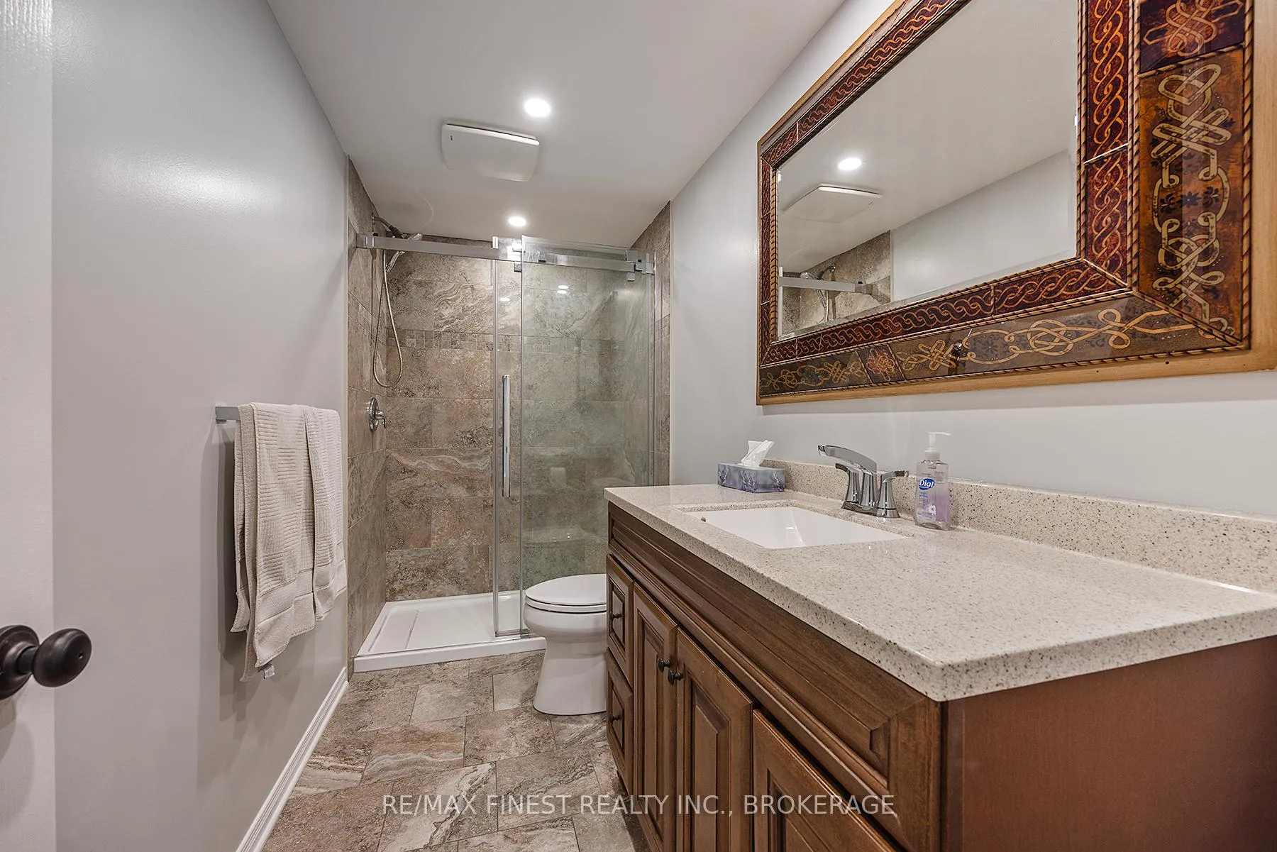 Photo 38 of 513 McCallum Street, Kingston, Kingston East (Incl Barret Crt) — HOMEH