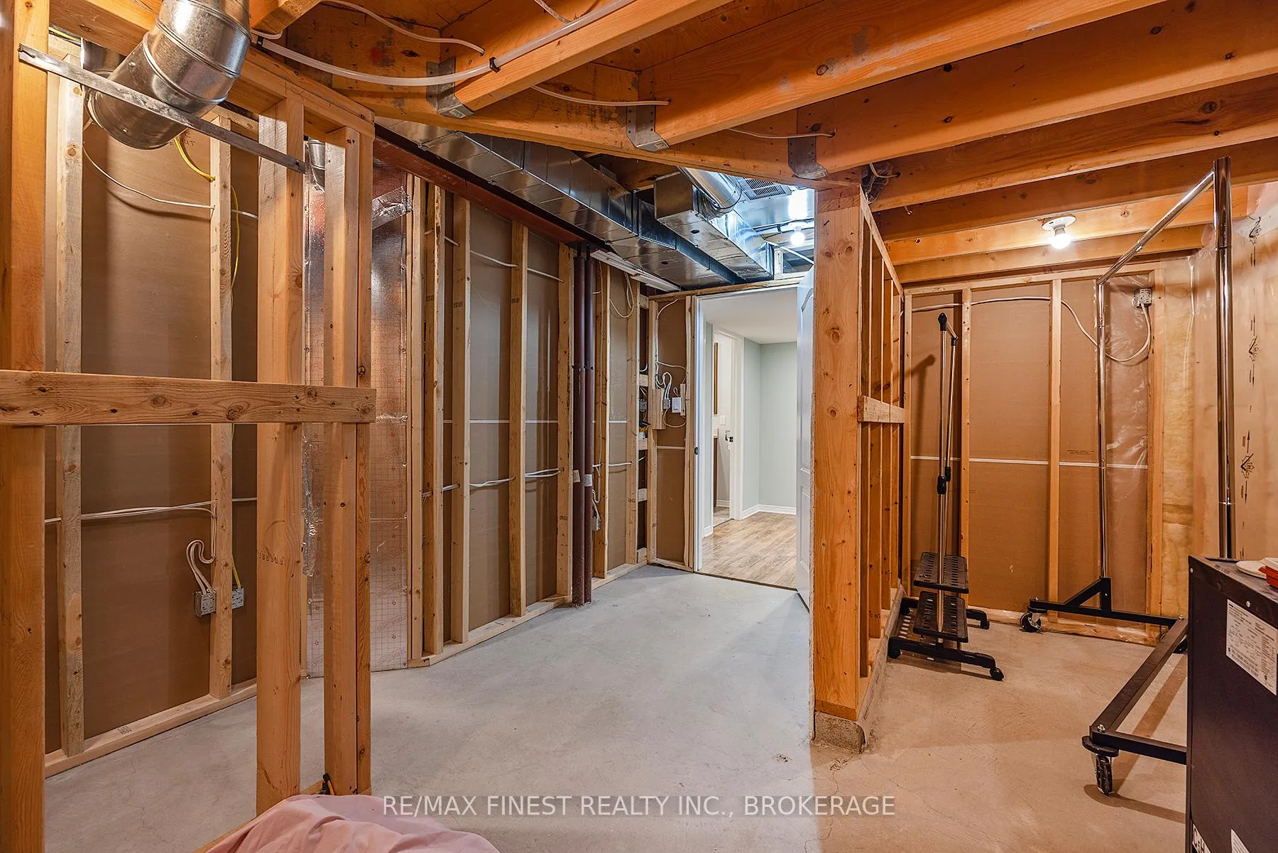 Photo 41 of 513 McCallum Street, Kingston, Kingston East (Incl Barret Crt) — HOMEH