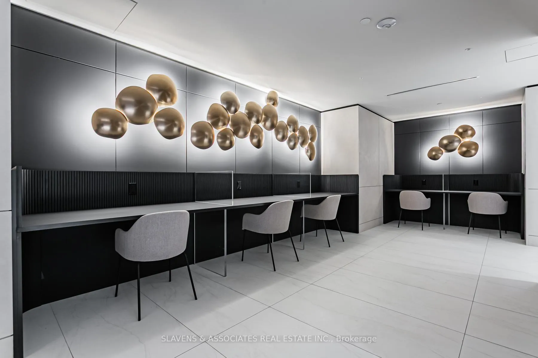 Photo 27 of Unit A719, 30 Upper Mall Way, Vaughan, Brownridge — HOMEH