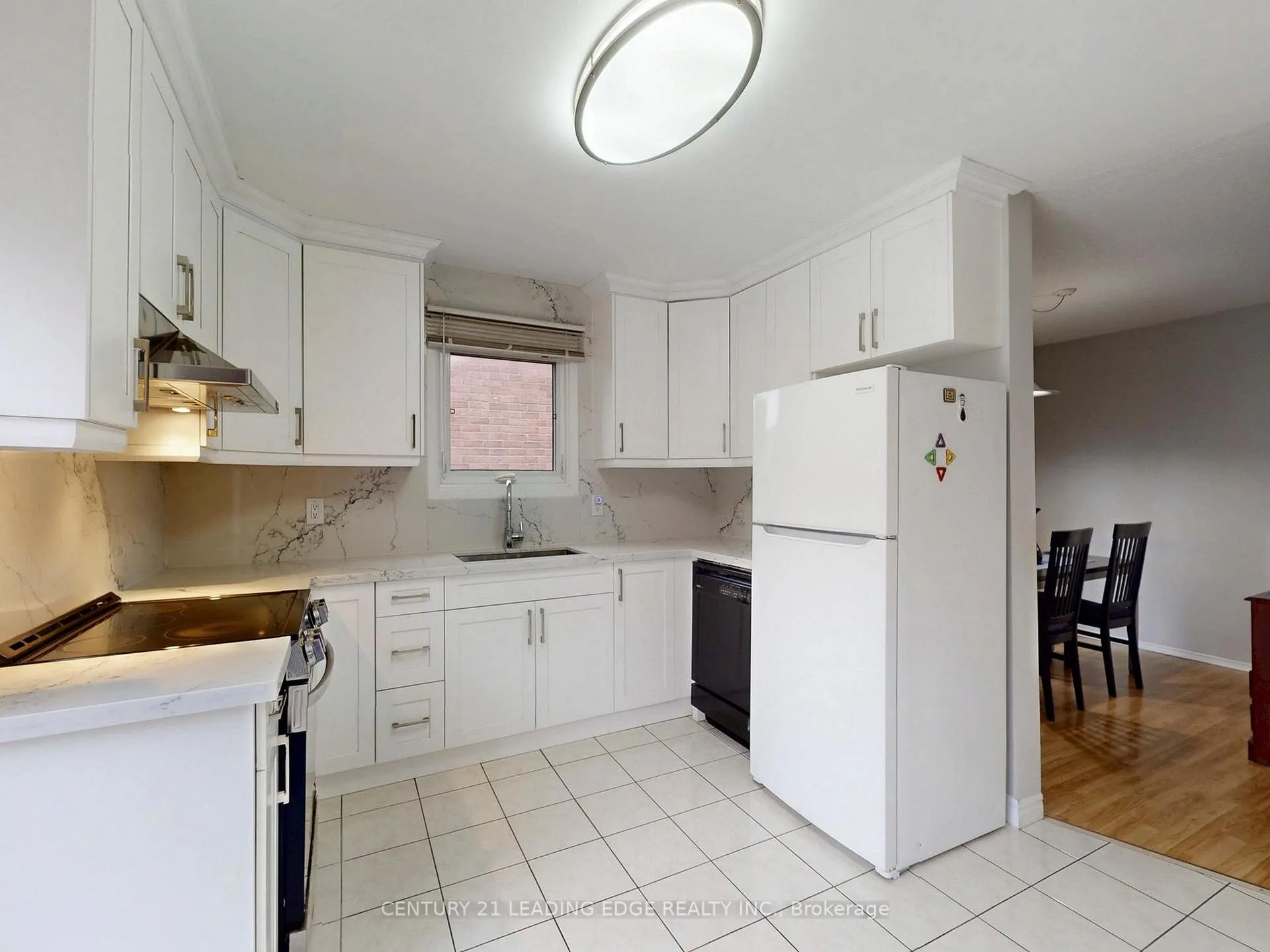 Photo 22 of 176 Large Crescent, Ajax, Central West — HOMEH