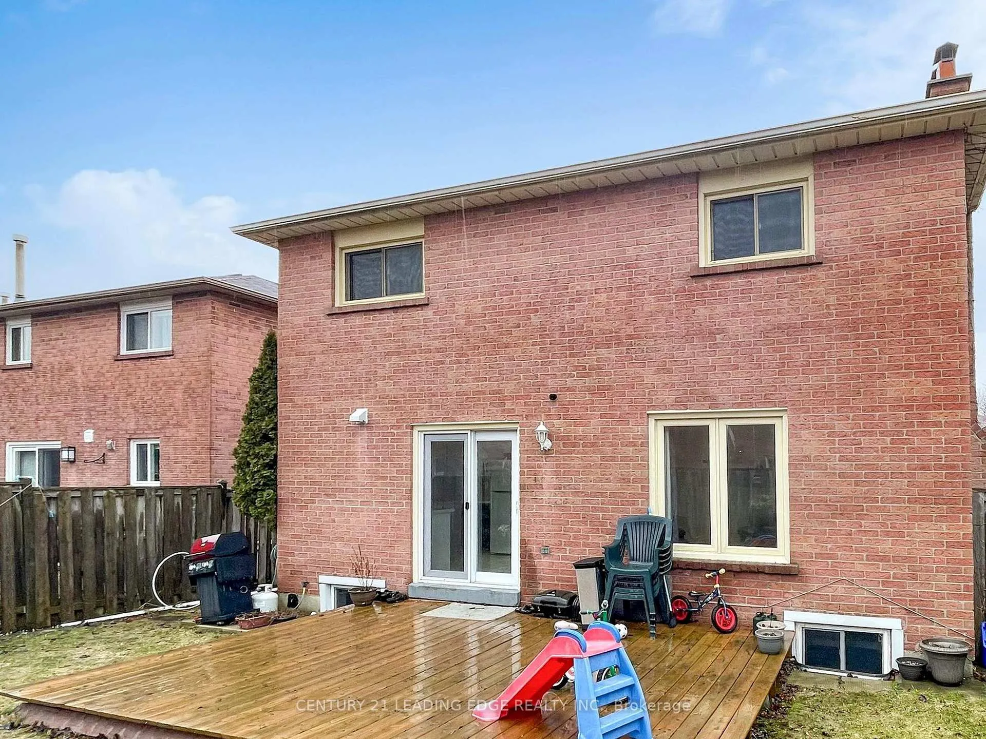 Photo 45 of 176 Large Crescent, Ajax, Central West — HOMEH
