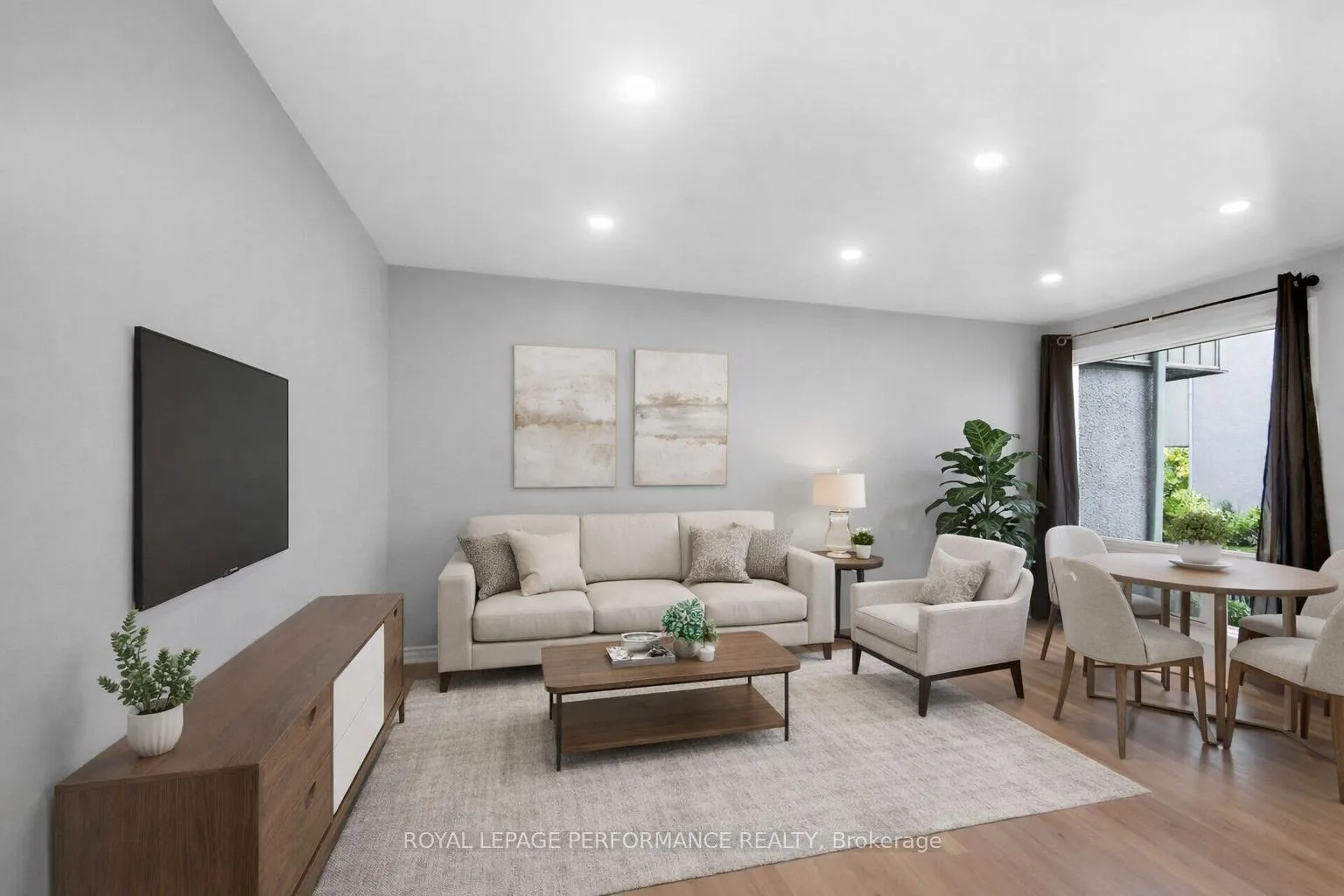 Photo 9 of 360 Woodfield Drive, Ottawa, Tanglewood — HOMEH