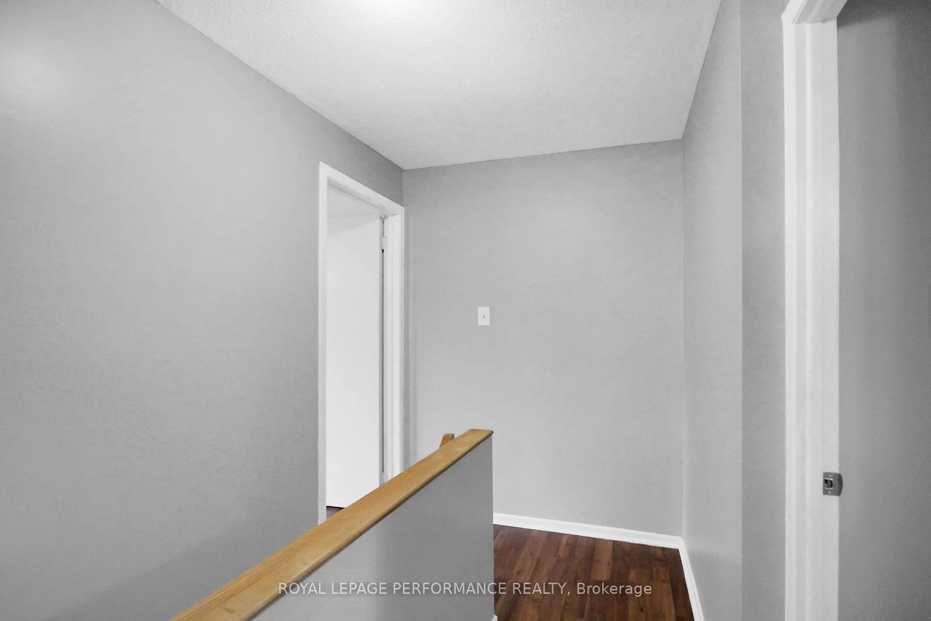 Photo 21 of 360 Woodfield Drive, Ottawa, Tanglewood — HOMEH