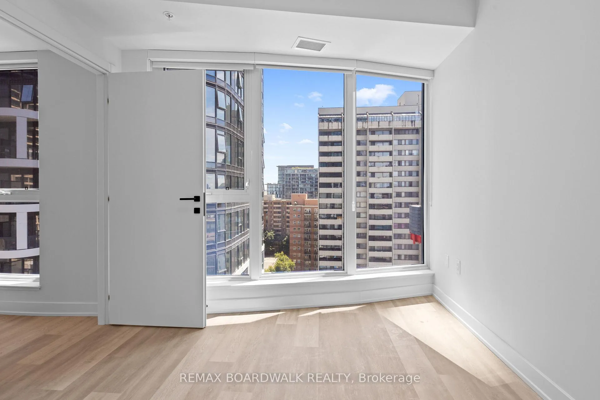 Photo 30 of Unit A711, 400 Albert Street, Ottawa, Ottawa Centre — HOMEH