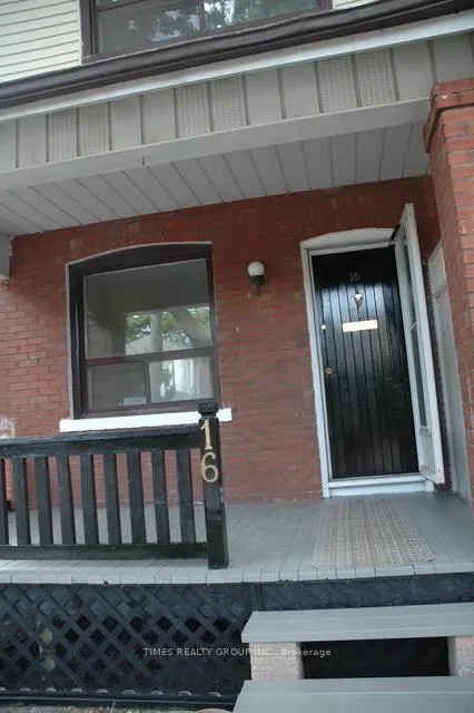 Photo 2 of 16 Nasmith Avenue, Toronto, Cabbagetown-South St. James Town — HOMEH