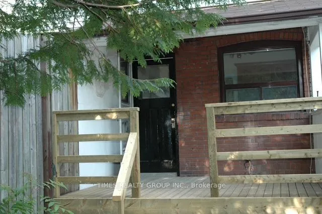 Photo 4 of 16 Nasmith Avenue, Toronto, Cabbagetown-South St. James Town — HOMEH