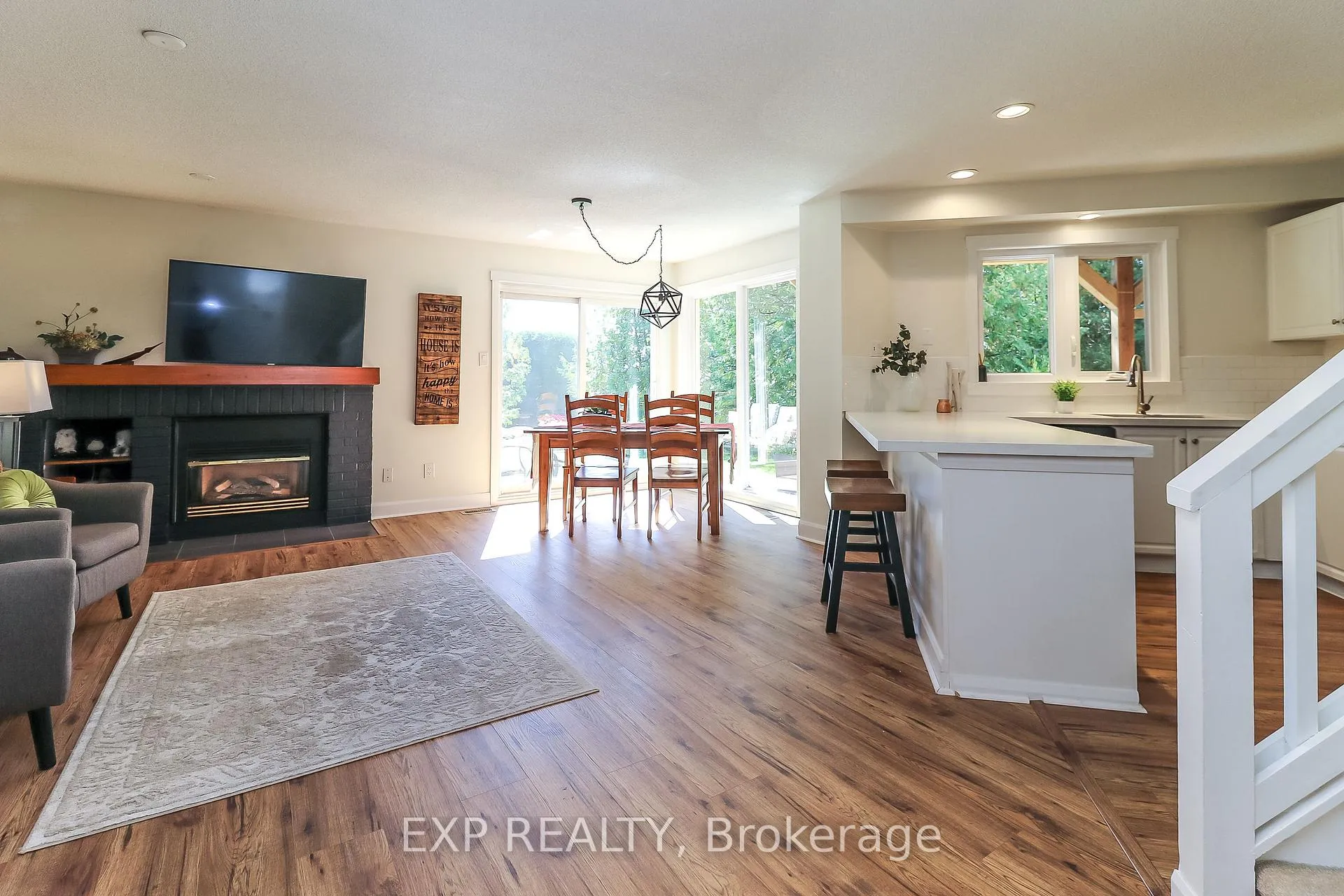 Photo 2 of Unit 38, 133 Fairway Crescent, Collingwood — HOMEH