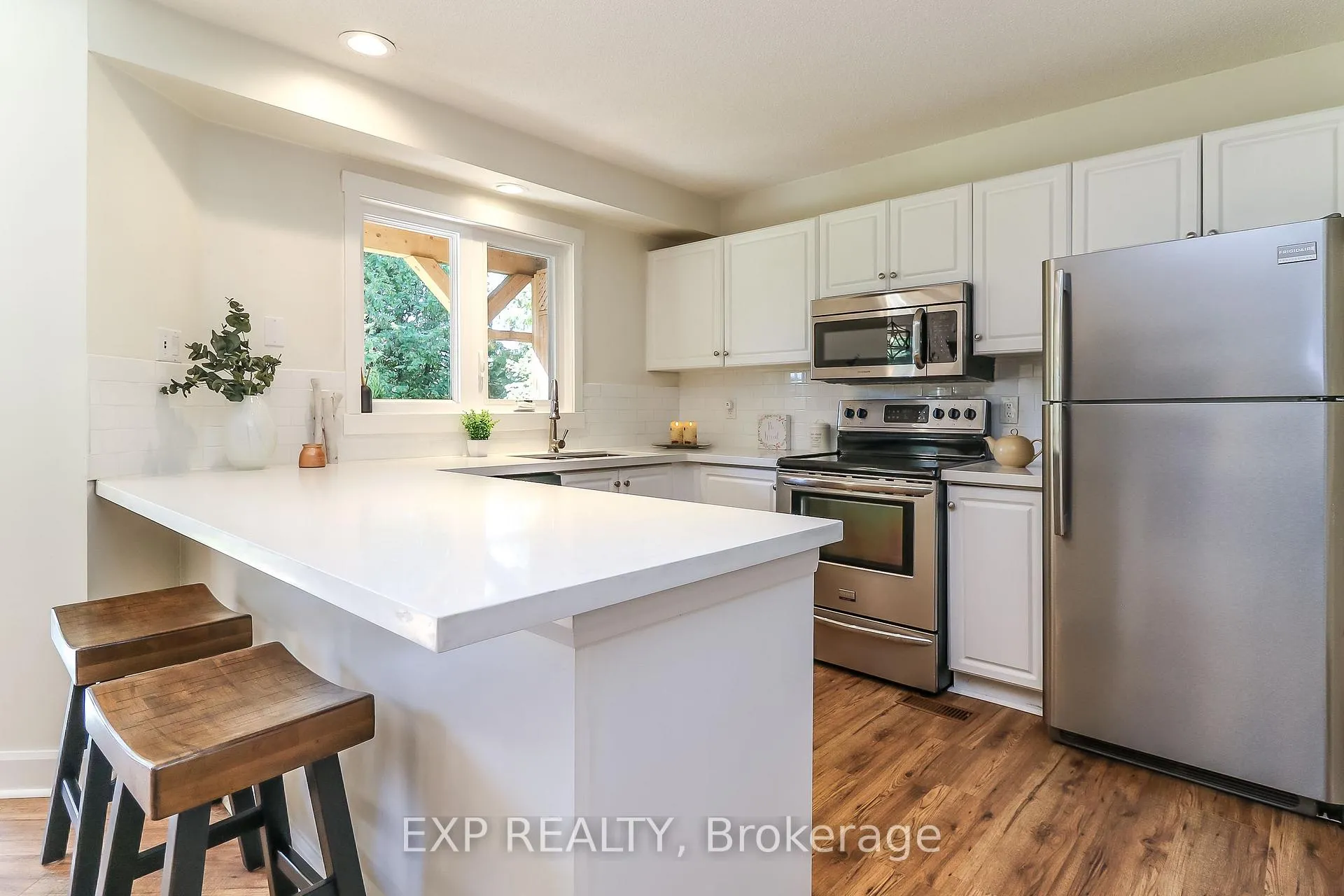 Photo 7 of Unit 38, 133 Fairway Crescent, Collingwood — HOMEH
