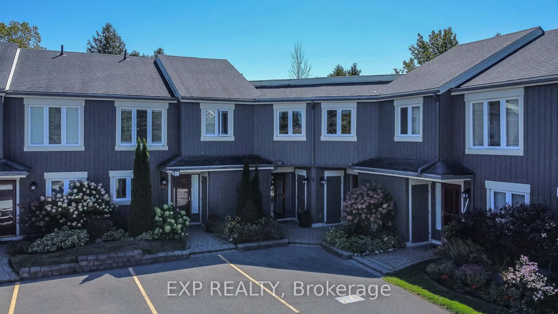 Photo 27 of Unit 38, 133 Fairway Crescent, Collingwood — HOMEH