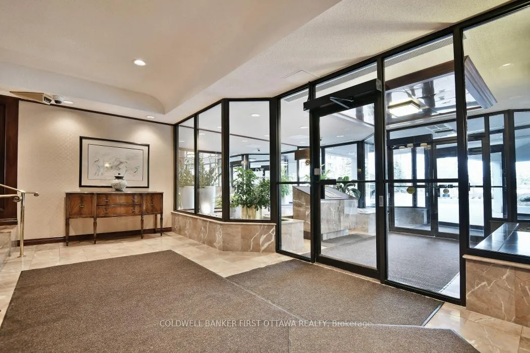 Photo 2 of Unit 2303, 1510 Riverside Drive, Ottawa, Riverview Park — HOMEH