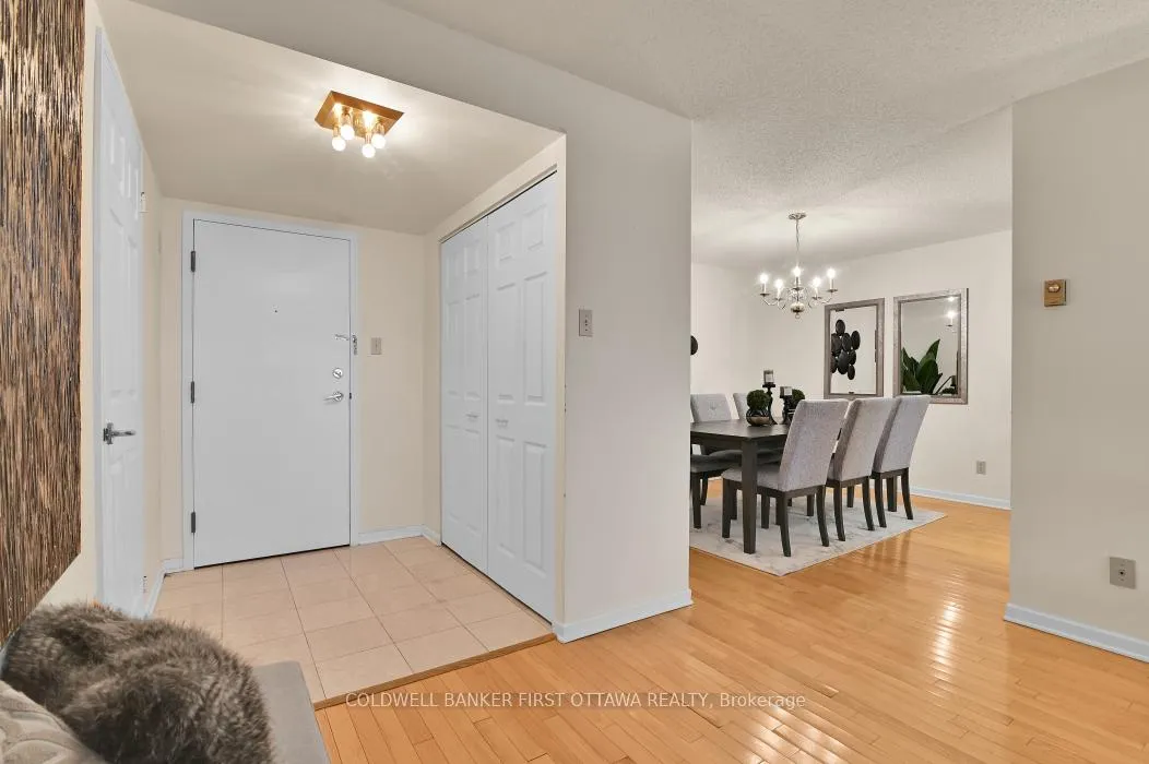 Photo 4 of Unit 2303, 1510 Riverside Drive, Ottawa, Riverview Park — HOMEH