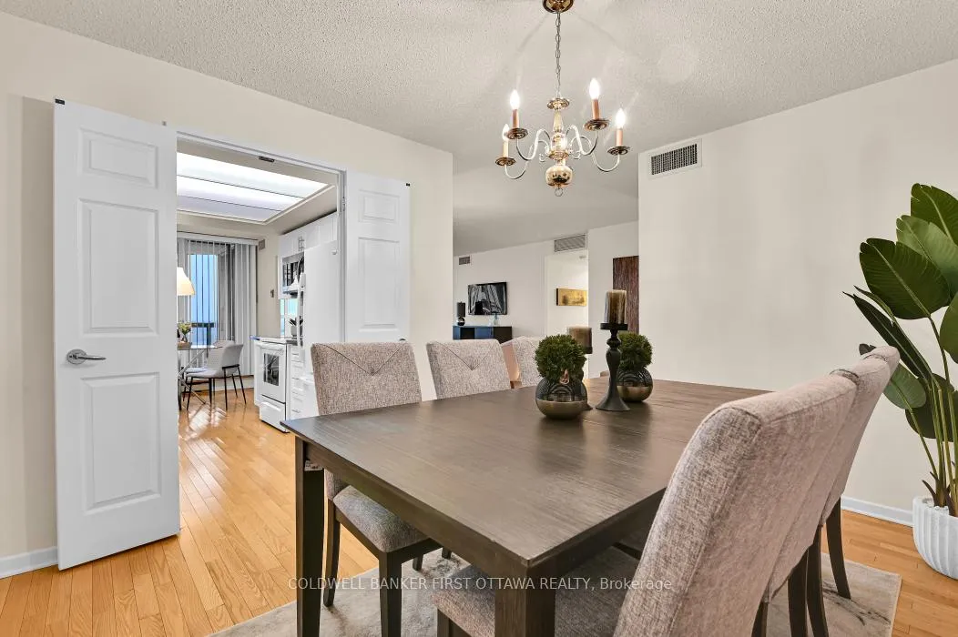 Photo 11 of Unit 2303, 1510 Riverside Drive, Ottawa, Riverview Park — HOMEH