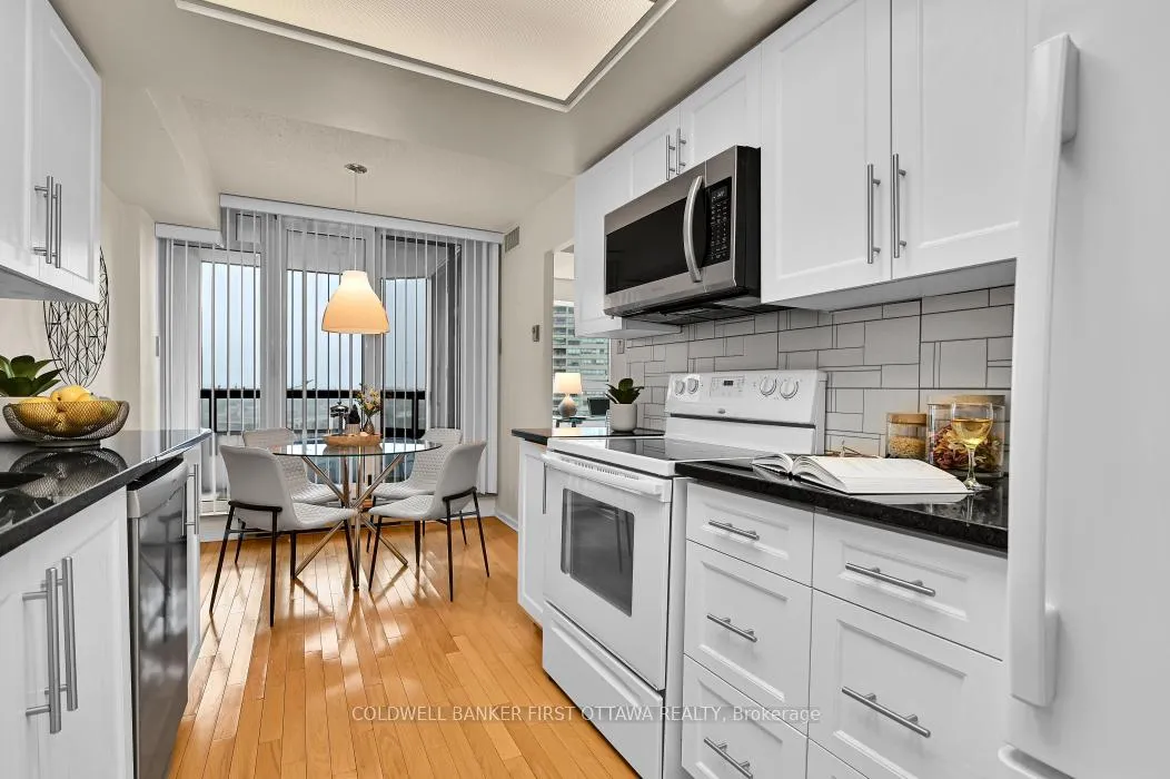 Photo 12 of Unit 2303, 1510 Riverside Drive, Ottawa, Riverview Park — HOMEH