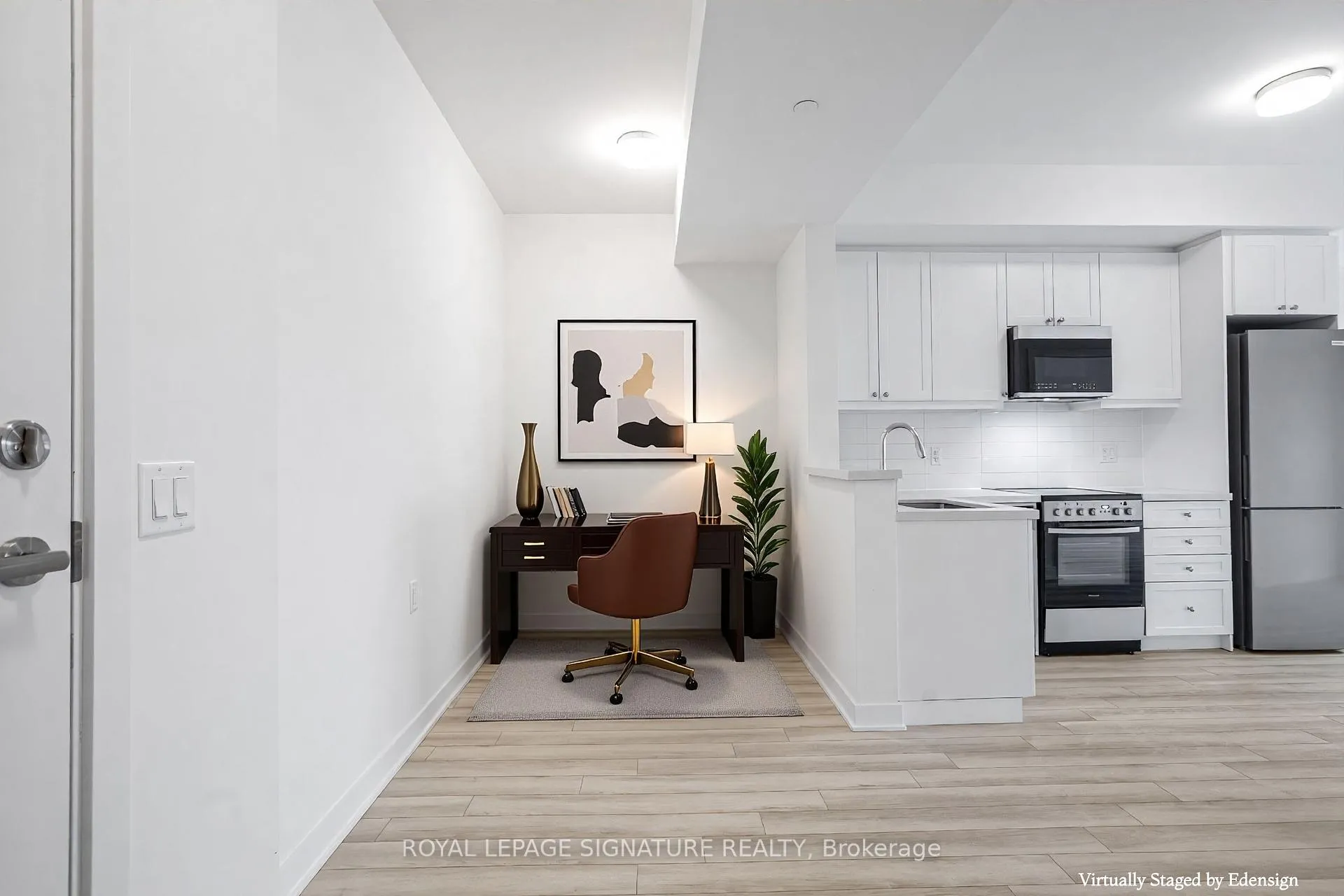 Photo 4 of Unit 510, 51 Clarington Boulevard, Clarington, Bowmanville — HOMEH