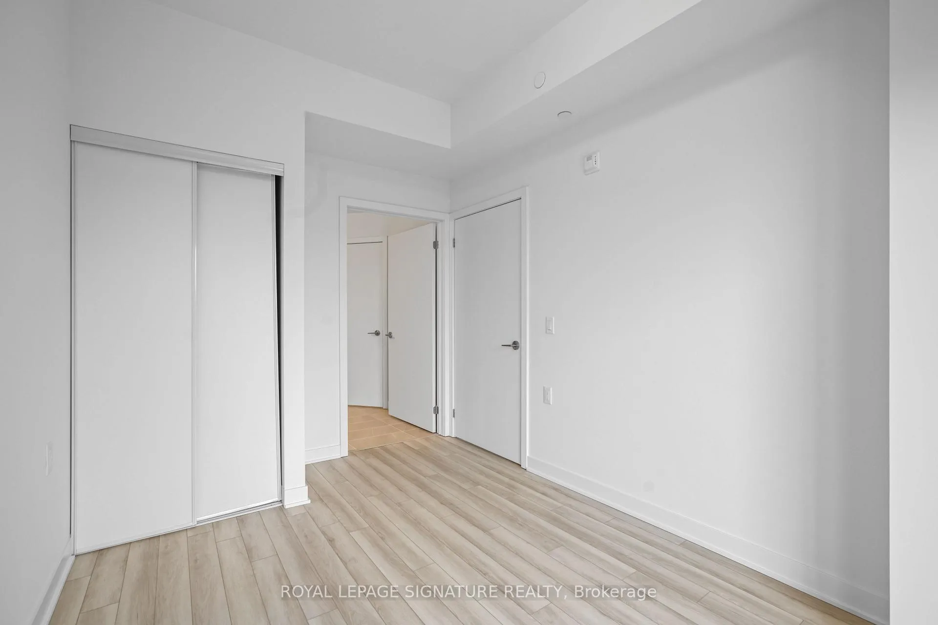 Photo 25 of Unit 510, 51 Clarington Boulevard, Clarington, Bowmanville — HOMEH