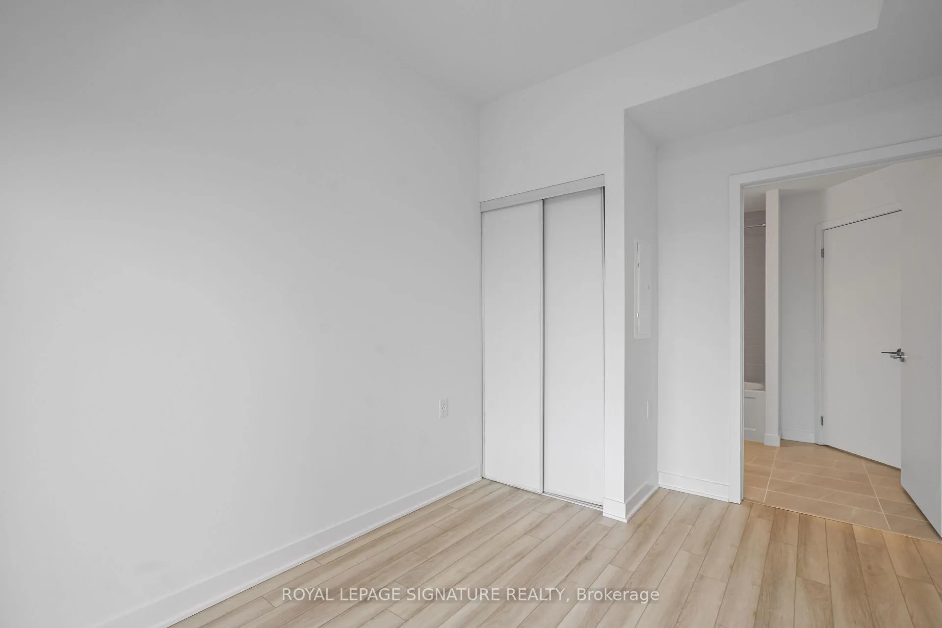 Photo 26 of Unit 510, 51 Clarington Boulevard, Clarington, Bowmanville — HOMEH
