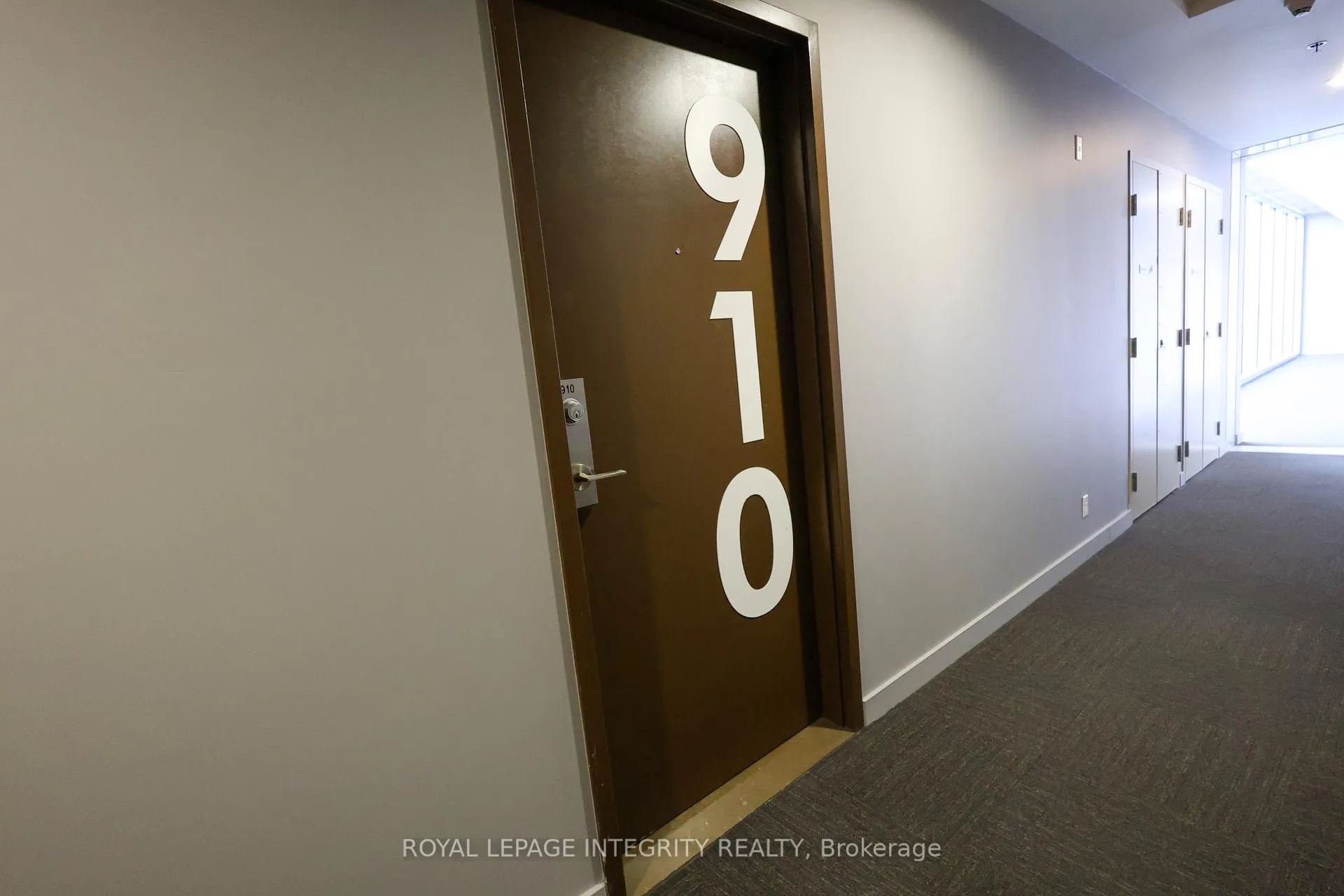 Photo 3 of Unit 910, 360 Mcleod Street, Ottawa, Ottawa Centre — HOMEH