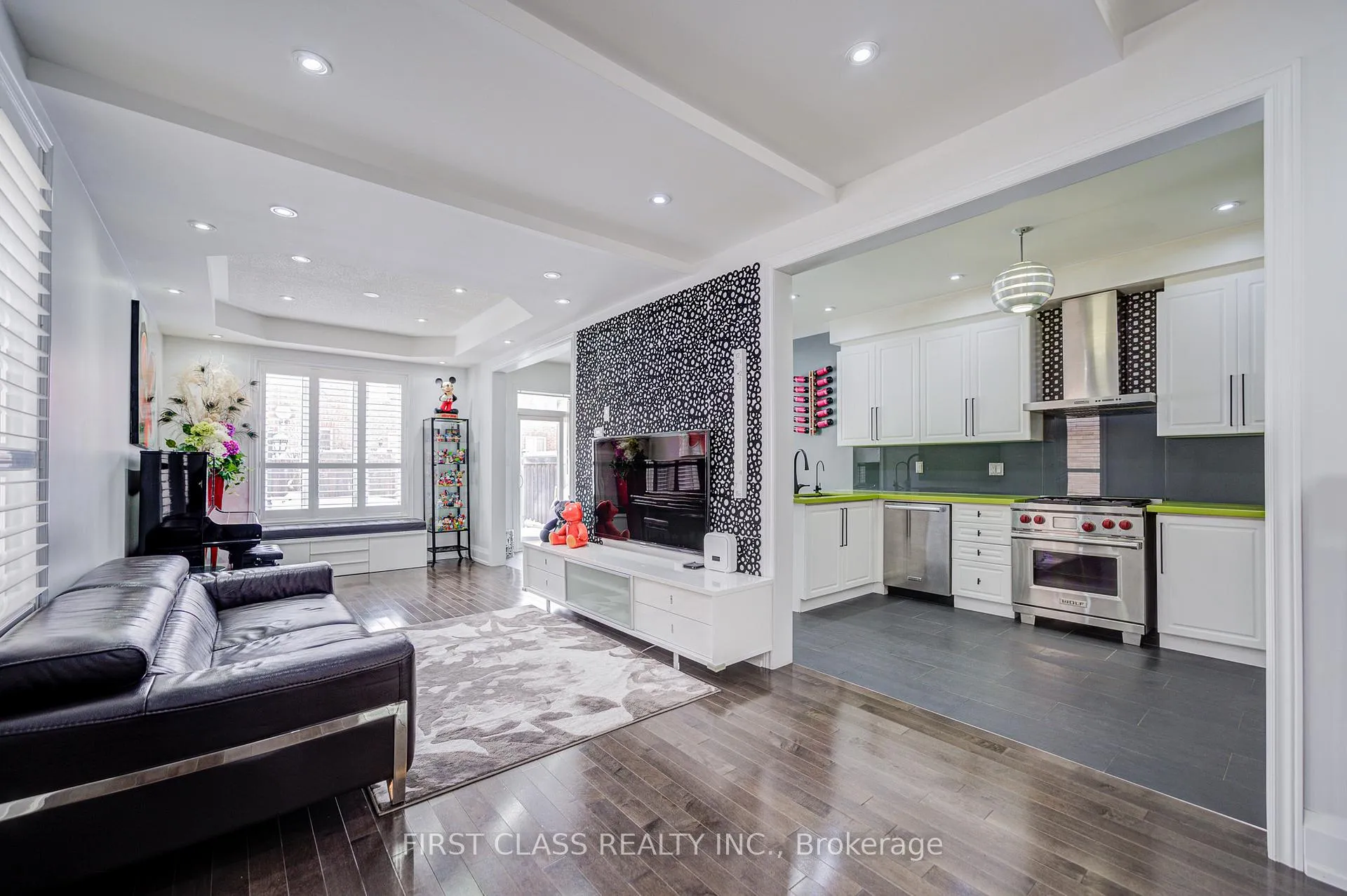 Photo 7 of 36 Staglin Court, Markham, Cathedraltown — HOMEH