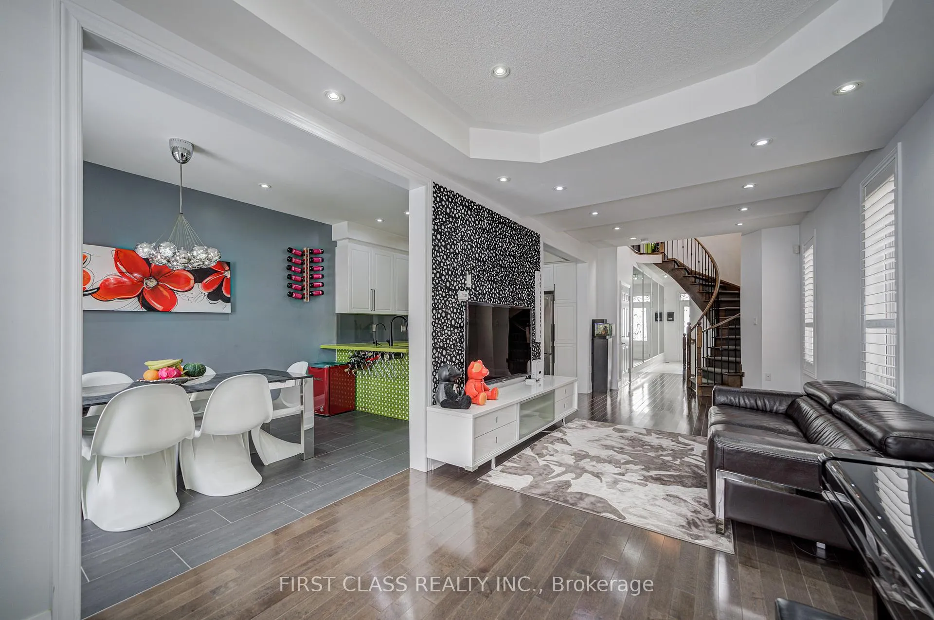 Photo 8 of 36 Staglin Court, Markham, Cathedraltown — HOMEH