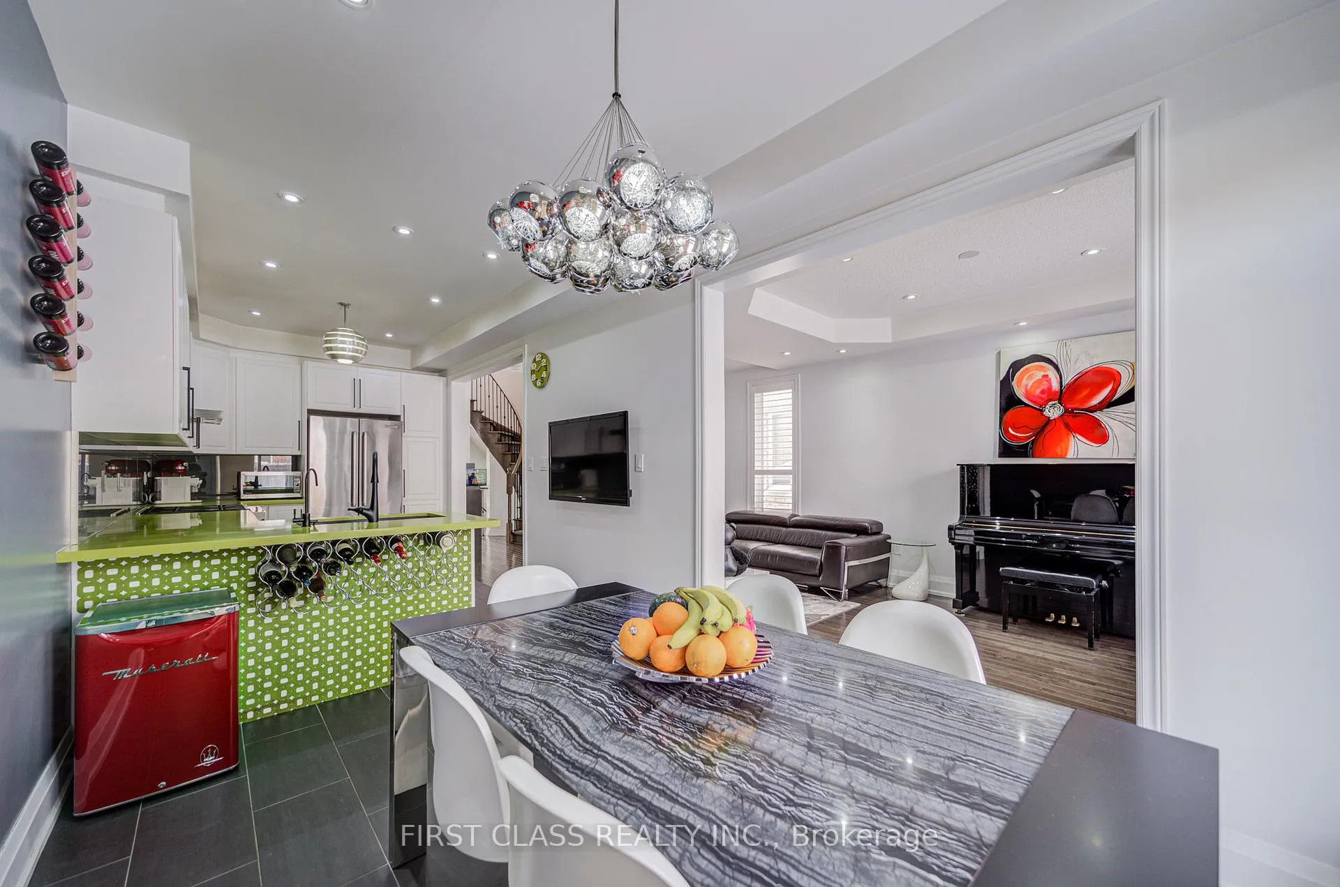 Photo 14 of 36 Staglin Court, Markham, Cathedraltown — HOMEH