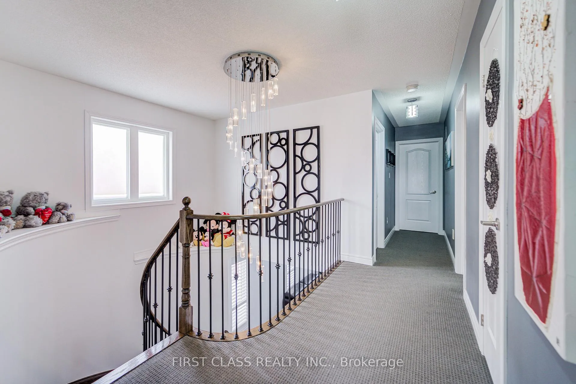 Photo 20 of 36 Staglin Court, Markham, Cathedraltown — HOMEH