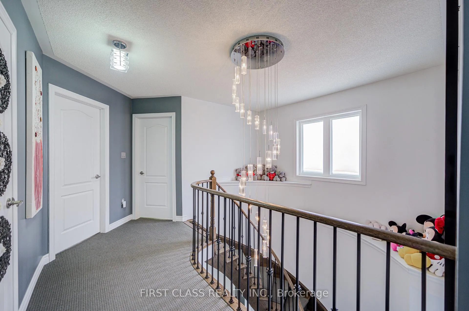 Photo 21 of 36 Staglin Court, Markham, Cathedraltown — HOMEH