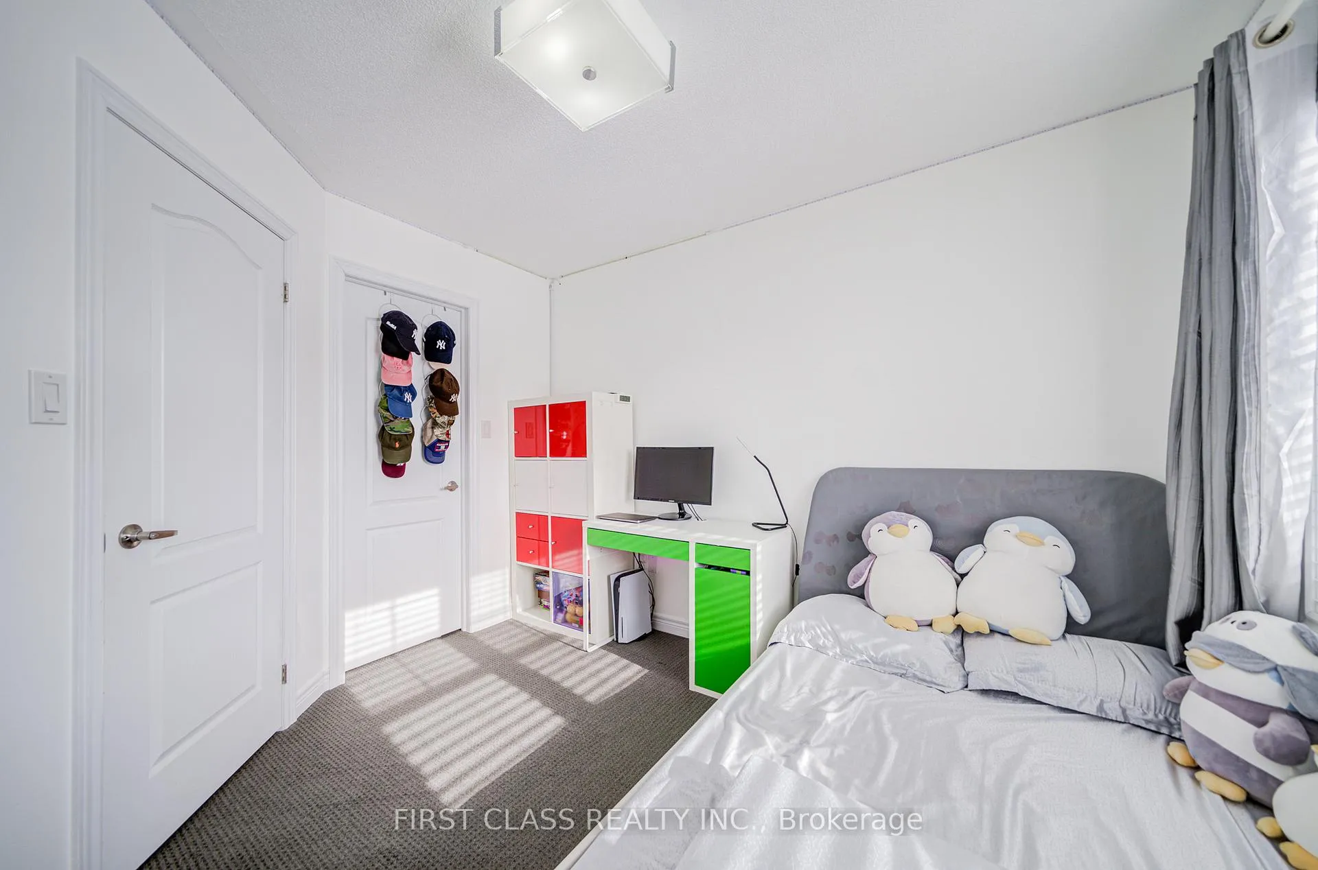 Photo 27 of 36 Staglin Court, Markham, Cathedraltown — HOMEH