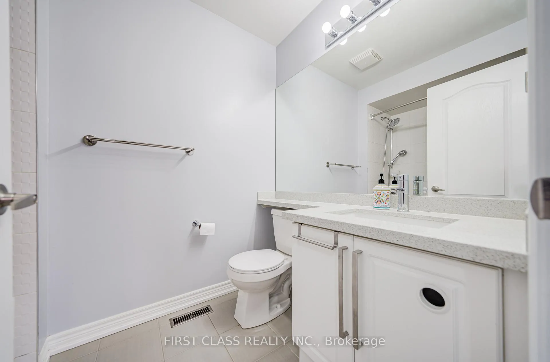 Photo 28 of 36 Staglin Court, Markham, Cathedraltown — HOMEH