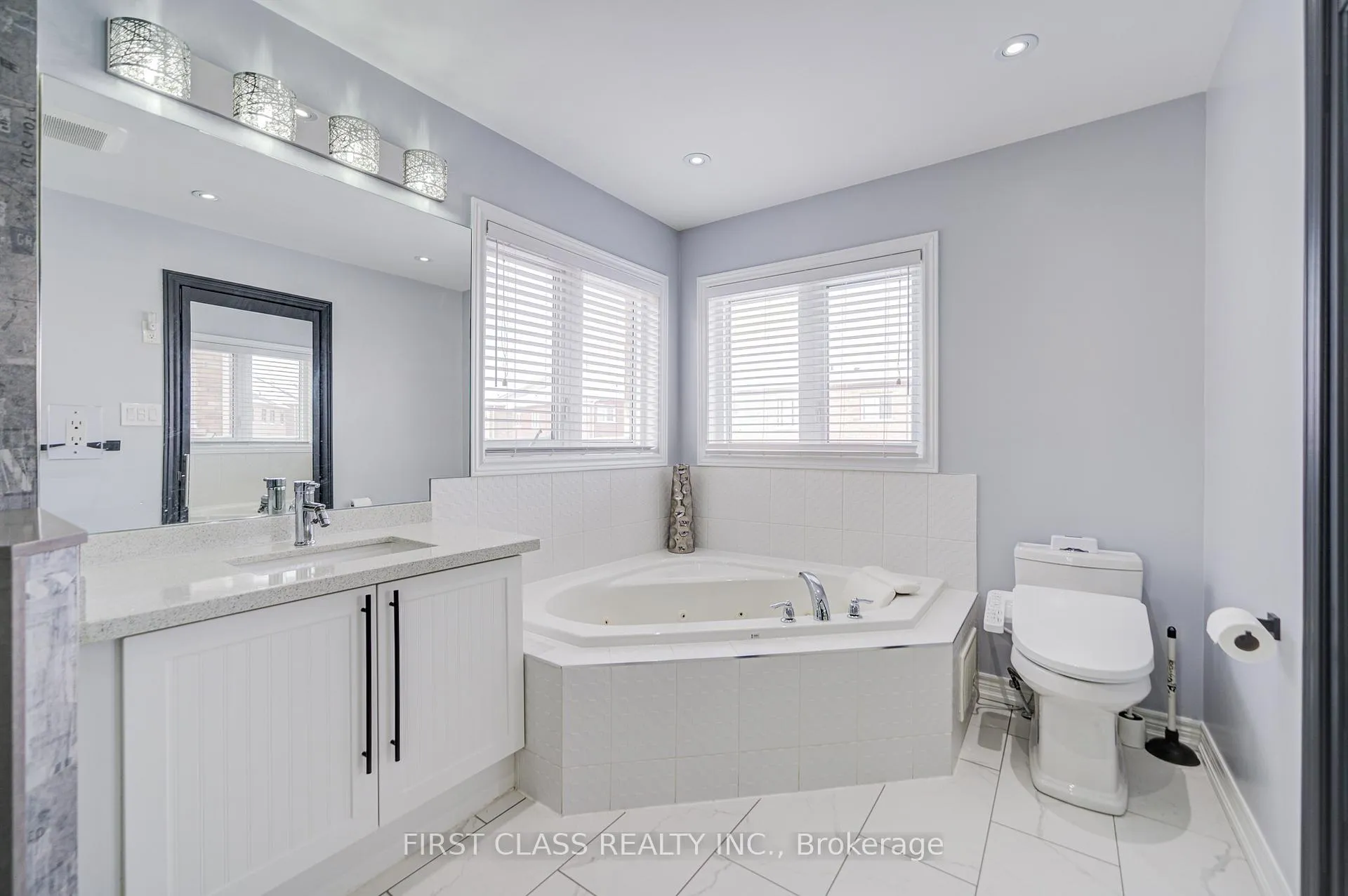 Photo 37 of 36 Staglin Court, Markham, Cathedraltown — HOMEH