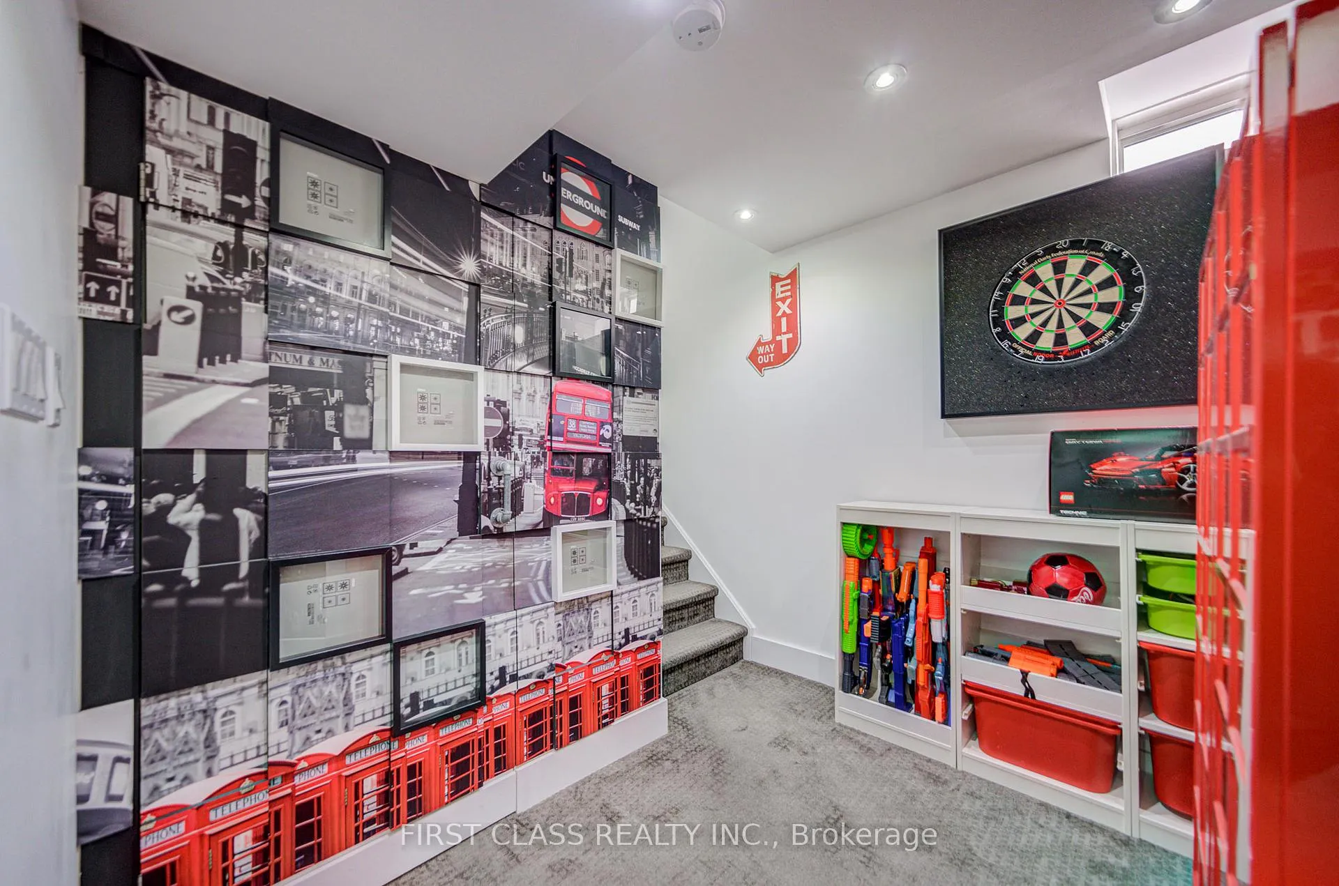 Photo 39 of 36 Staglin Court, Markham, Cathedraltown — HOMEH