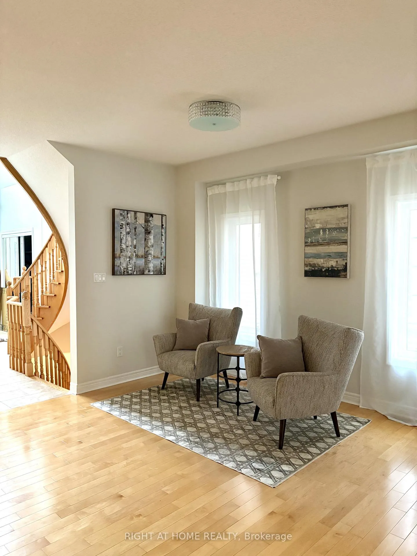 Photo 8 of 83 Chopin Boulevard, Vaughan, Patterson — HOMEH