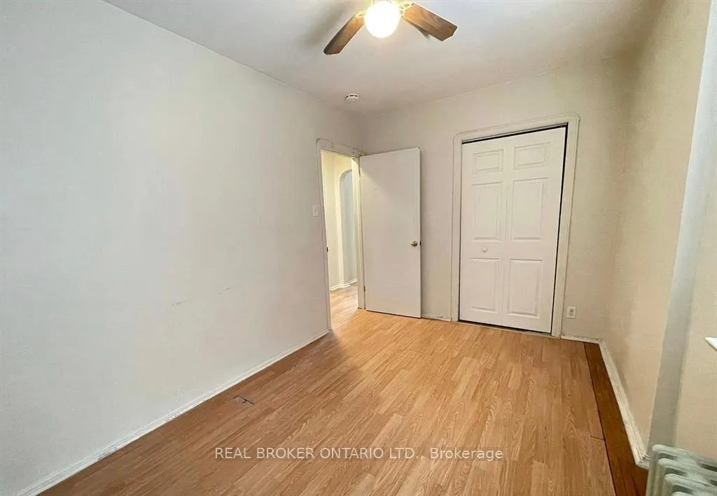 Photo 10 of Unit C, 204 O'Connor Drive, Toronto, East York — HOMEH