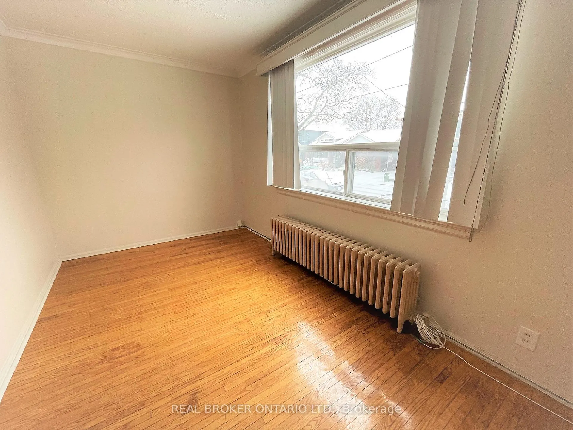 Photo 14 of Unit C, 204 O'Connor Drive, Toronto, East York — HOMEH