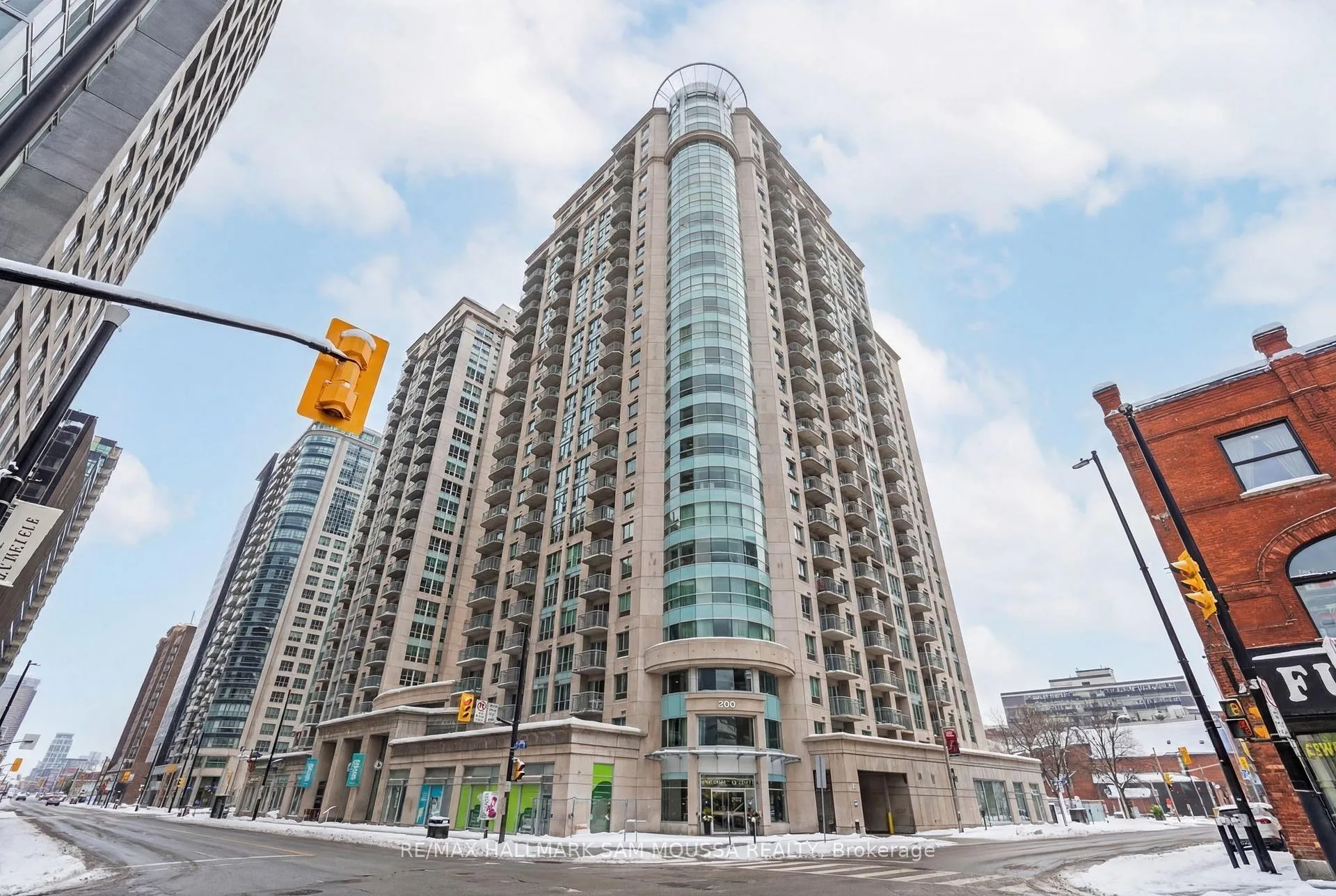 Photo 2 of Unit 1010, 200 Rideau Street, Ottawa, Sandy Hill — HOMEH