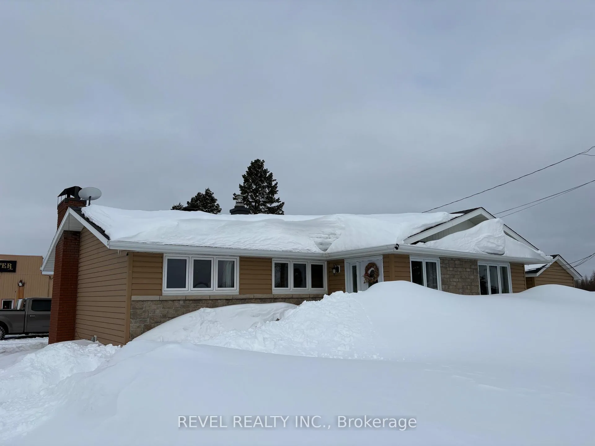 Photo 50 of 701 Highway 652, Cochrane — HOMEH