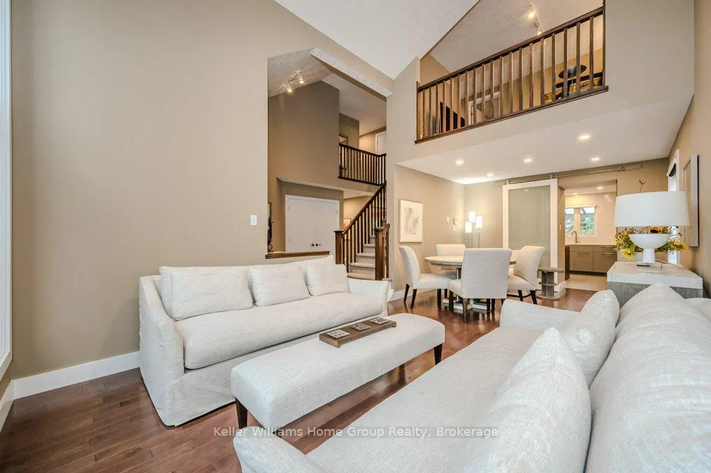 Photo 5 of 6 Cummings Court, Guelph, Pineridge/Westminster Woods — HOMEH