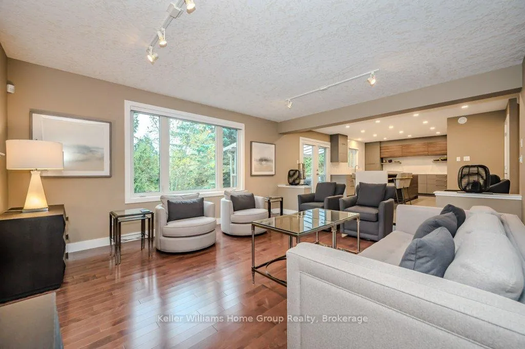 Photo 13 of 6 Cummings Court, Guelph, Pineridge/Westminster Woods — HOMEH