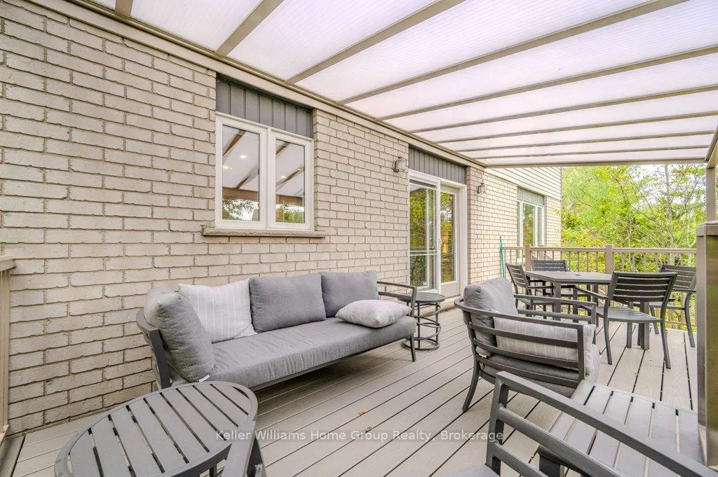 Photo 35 of 6 Cummings Court, Guelph, Pineridge/Westminster Woods — HOMEH