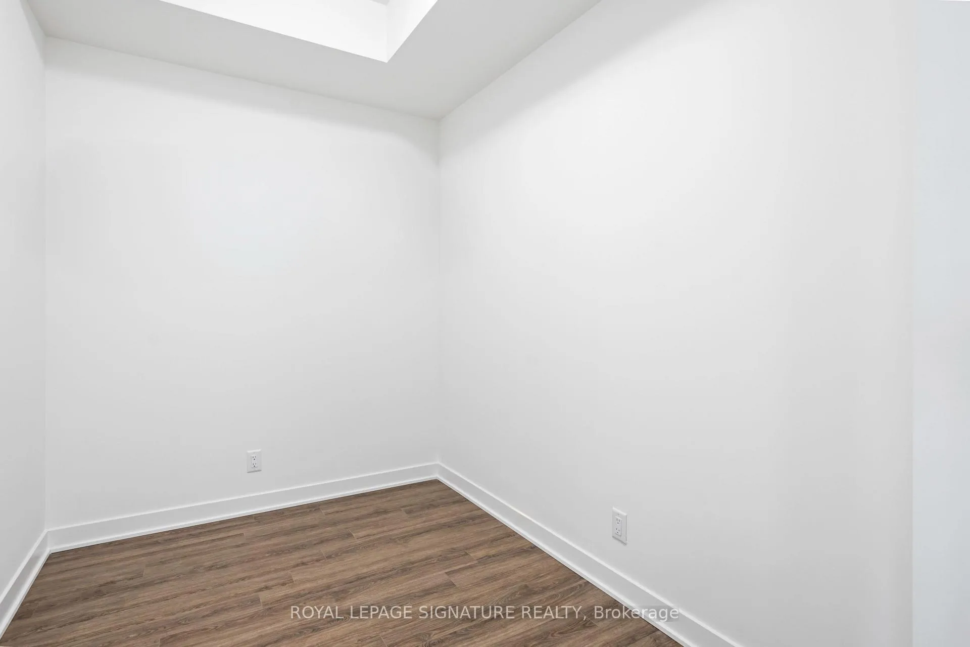 Photo 9 of Unit 530, 51 Clarington Boulevard, Clarington, Bowmanville — HOMEH