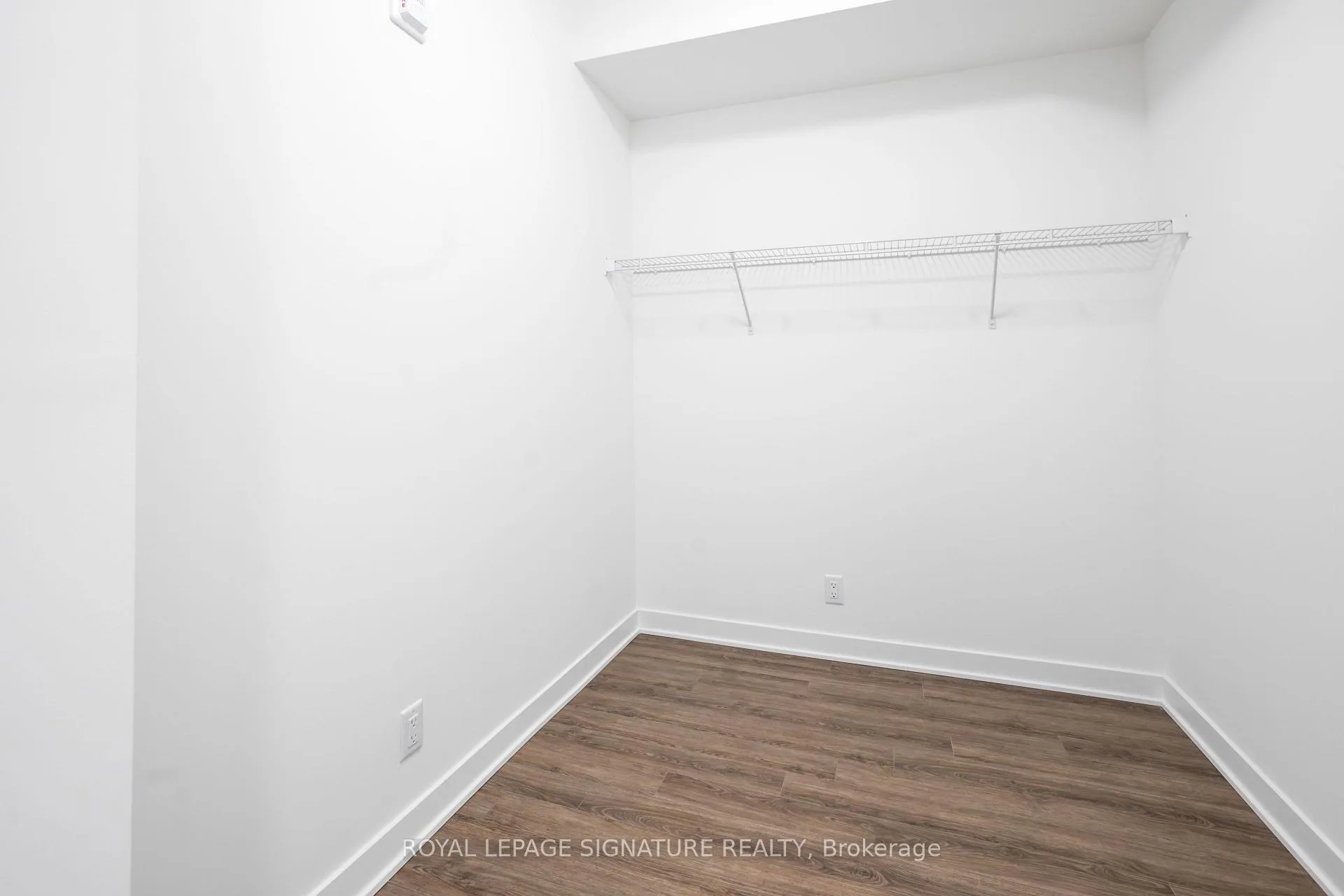 Photo 11 of Unit 530, 51 Clarington Boulevard, Clarington, Bowmanville — HOMEH
