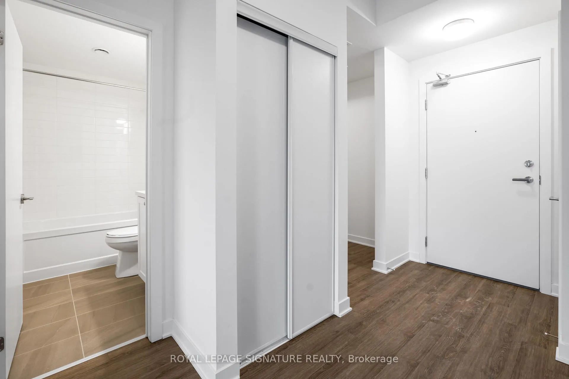 Photo 14 of Unit 530, 51 Clarington Boulevard, Clarington, Bowmanville — HOMEH