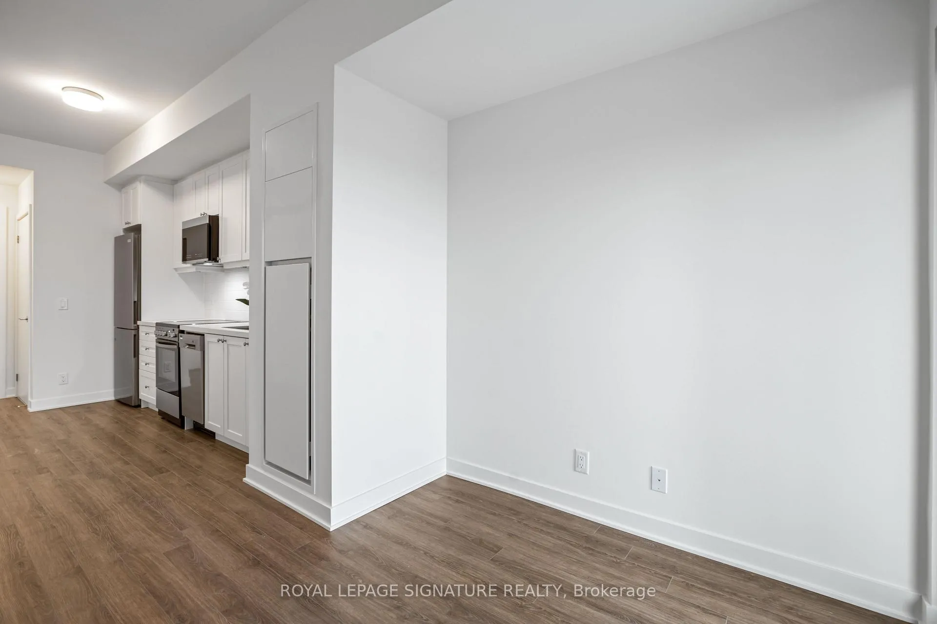 Photo 19 of Unit 530, 51 Clarington Boulevard, Clarington, Bowmanville — HOMEH