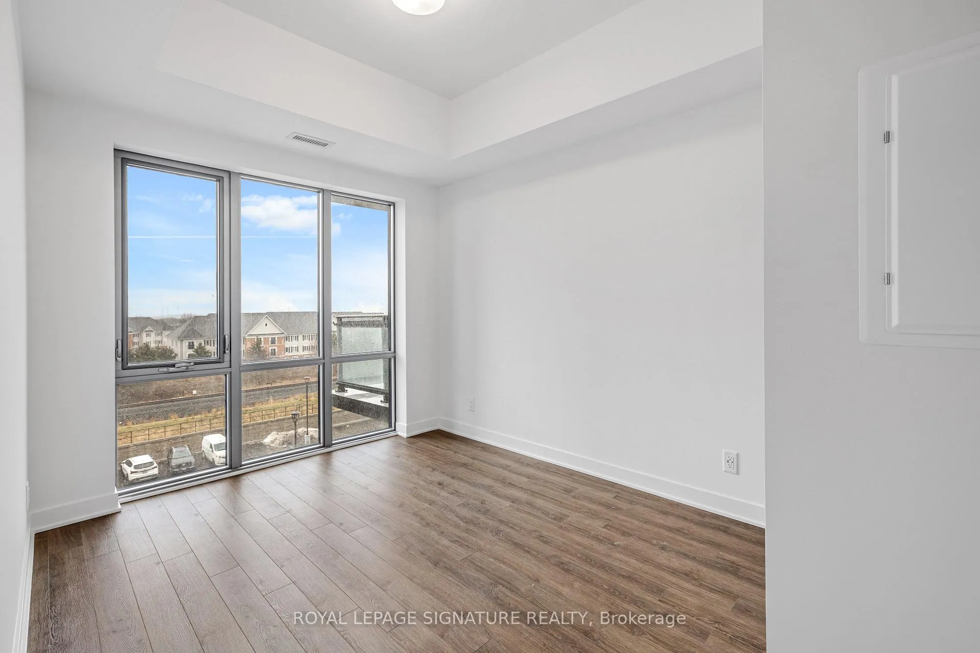 Photo 23 of Unit 530, 51 Clarington Boulevard, Clarington, Bowmanville — HOMEH